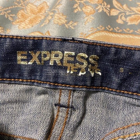 Express Jeans - Picture 2 of 4